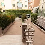 Yourhome - Domus Apartment