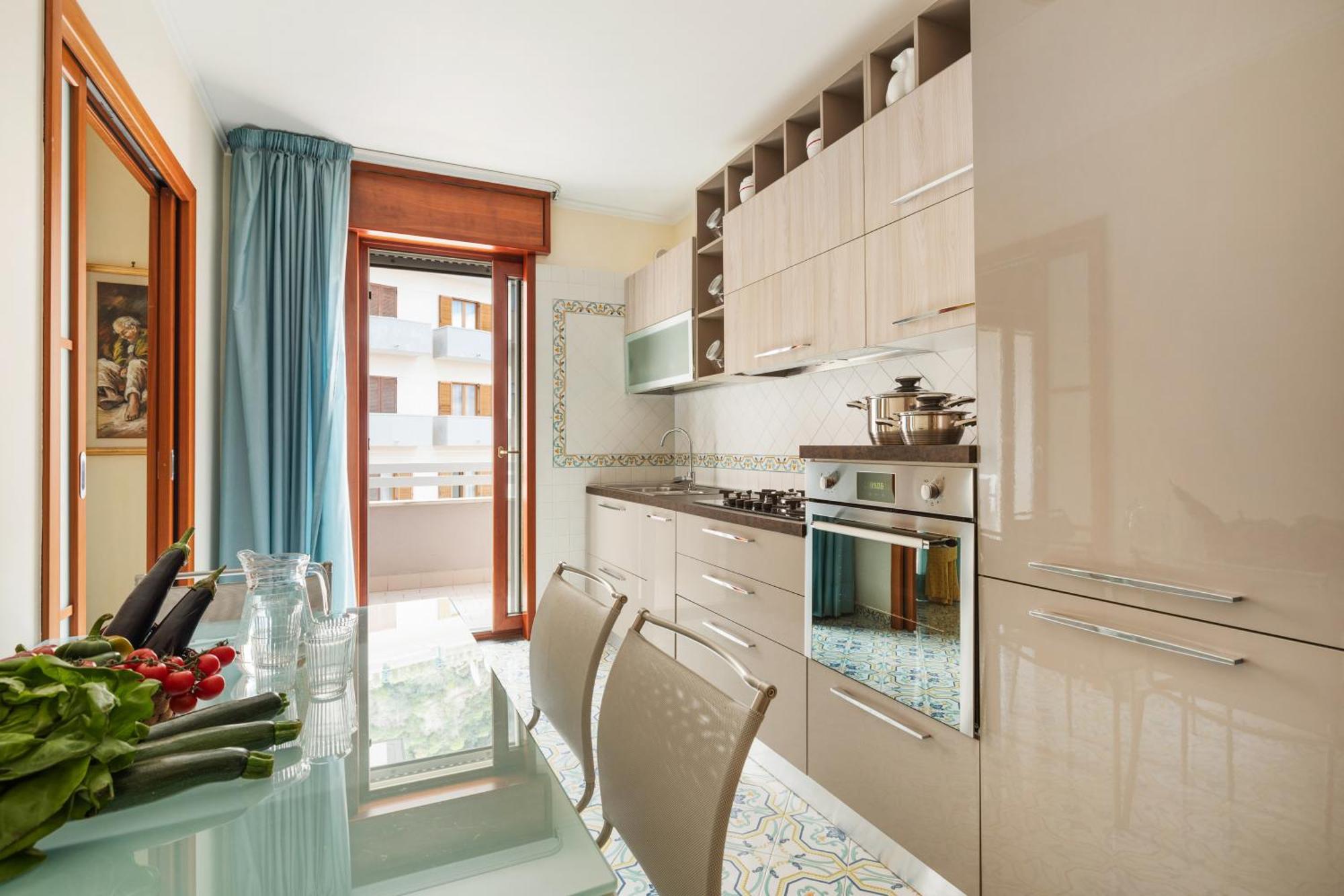 Apartment Yourhome - Domus *